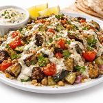 סלט חציל קלוי עם טחינה